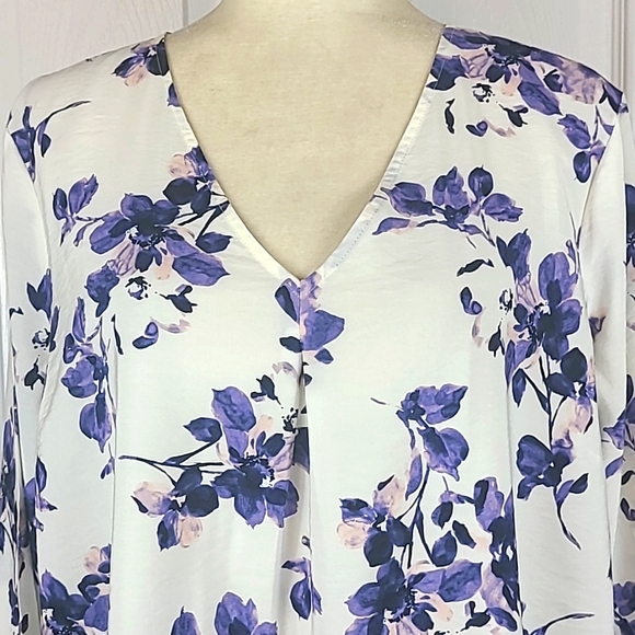 J.Jill Pleated Blouse - Picture 2 of 12